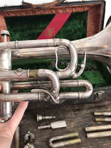 Vintage 1911 Holton New Proportion Cornet Trumpet Coururier Model O Bore ? Rare - Picture 6 of 12