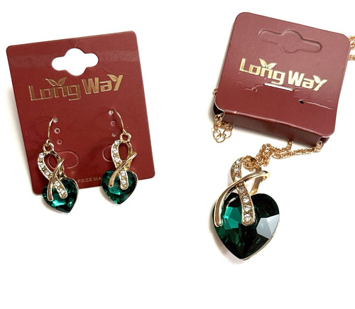 Venta al por mayor Lote de Joyas X 10 CONJUNTOS DE PENDIENTES COLLAR VERDE Cristal Corazón Juegos con disfraces - Imagen 1 de 5