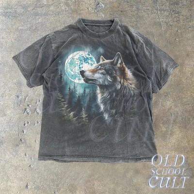Vintage Wolf Graphic Comfort Tee Shirt Men Women Animal Lover Gift Soft
