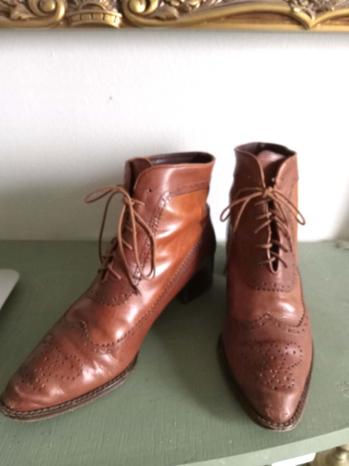 VTG 80's J. Peterman Womens Brown leather wingtip granny boots Size 8