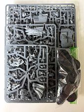 Games Workshop - Warhammer 40K Armageddon - Space Marine Half N.O.S w/ Bases