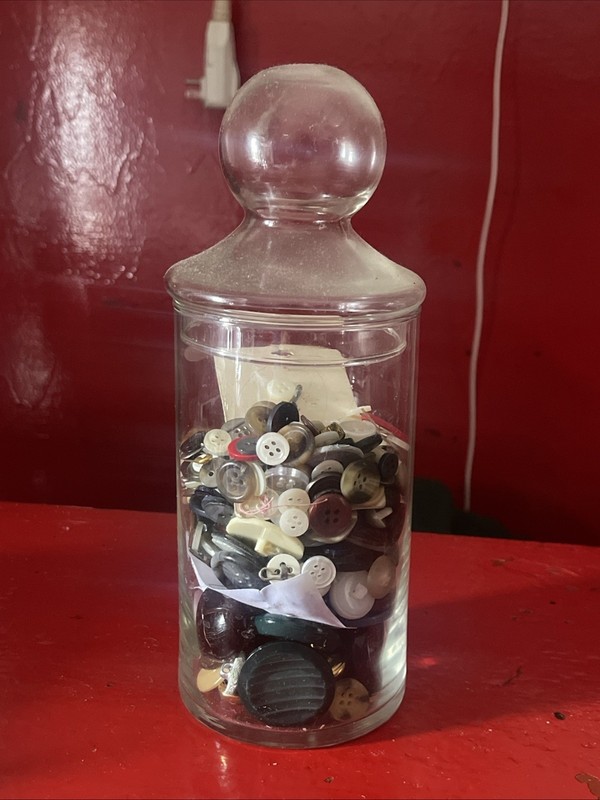 Jar Of Buttons Vintage Buttons sewing   Collection Lot