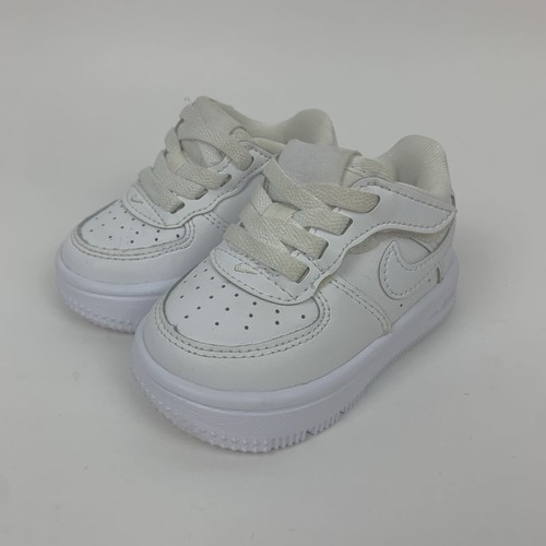 Nike Air Force 1 Low EasyOn ‘Triple White’ (FN0236-111) Toddler Size 3c - Picture 2 of 12