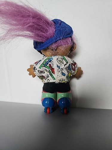 Troll Doll Vintage Russ 5" Skater Retro Purple hair Roller Blading - Picture 3 of 4