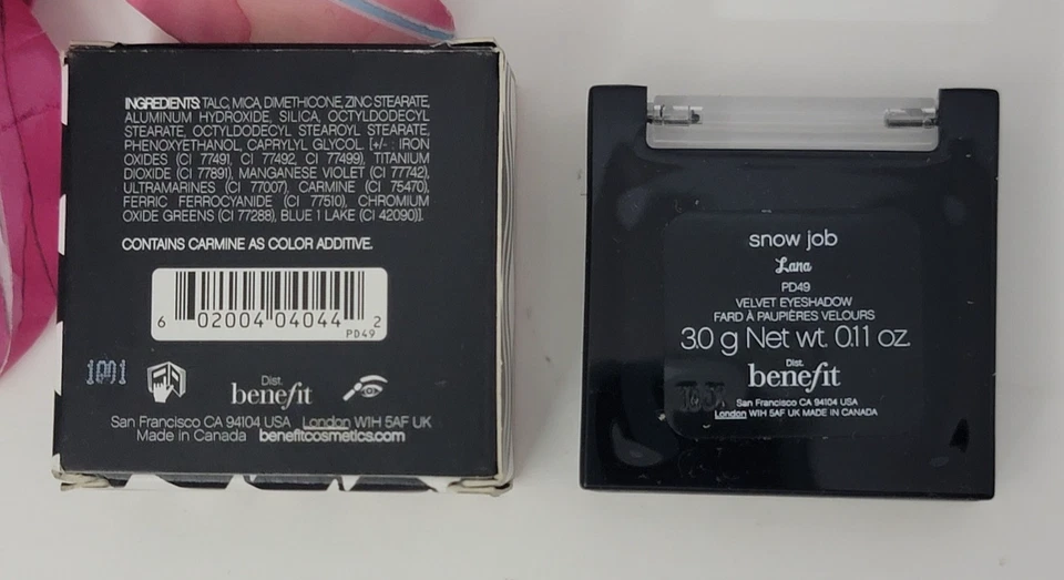 Benefit Velvet Eyeshadow 0.11 oz SNOW JOB (BOXED) - Image 3 of 3