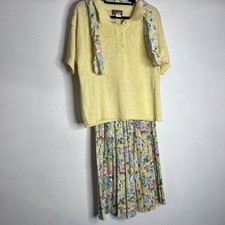 Vintage Alison J Yellow Knit Polo Floral Skirt Scarf Size Medium Cottage