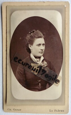 CDV Foto GENET mit dem Pfeil junge Frau X496