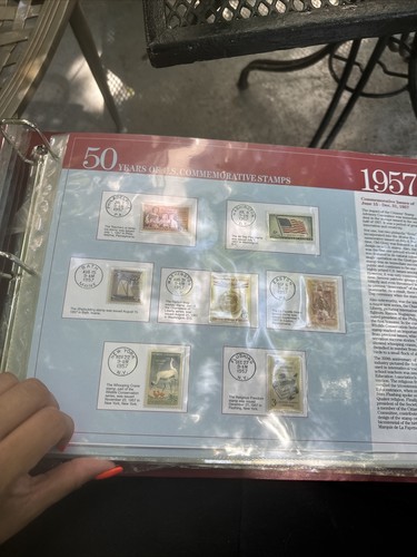 50 Year Of Commemorative Of U.S. Commemorative Stamps Volume 1 Of 2 - Picture 5 of 14