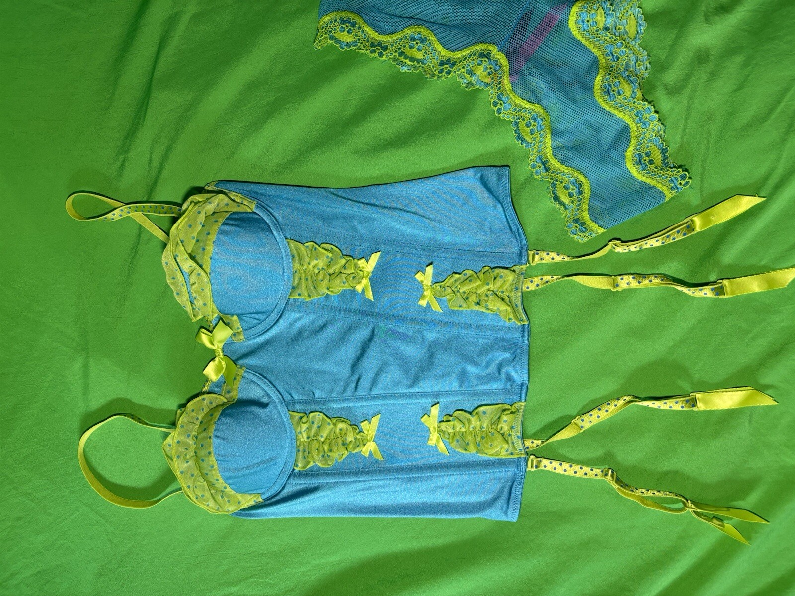 Picture 6 of 9