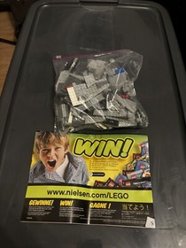 LEGO Star Wars: Midi-Scale Imperial Star Destroyer (8099) W Manual 98% Complete