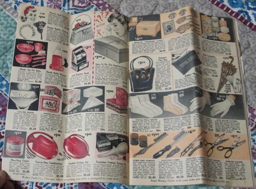 Vintage Walter Field's Summer Book of 1958 Bargains Catalog Fashion & Housewares - Picture 5 of 11