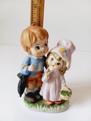 Vintage Artmark Junge und Mädchen OUT FOR A WALK Figur Kinder 5 Zoll - Bild 8 von 9