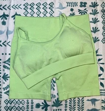 Lime Green No Brand Name biker shorts & matching sport bra size Medium✨