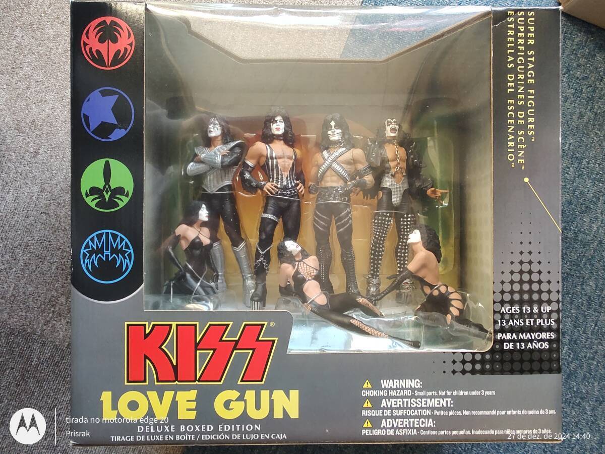 KISS LOVE GUN DELUXE BOXED EDITION フィギュア Kiss Love Gun Action Figures - McFarlane - Deluxe Boxed