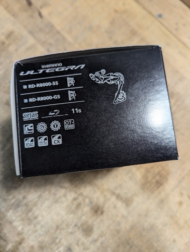 【未使用】SHIMANO シマノ RD-R8000-GS SHIMANO（シマノ）RD-R8000-GS リアディレーラー ミディアム