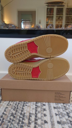 Nike SB Dunk Low University Red Gum UK 8.5 USA 9.5 EU 43 FJ1674 600 - Picture 9 of 10