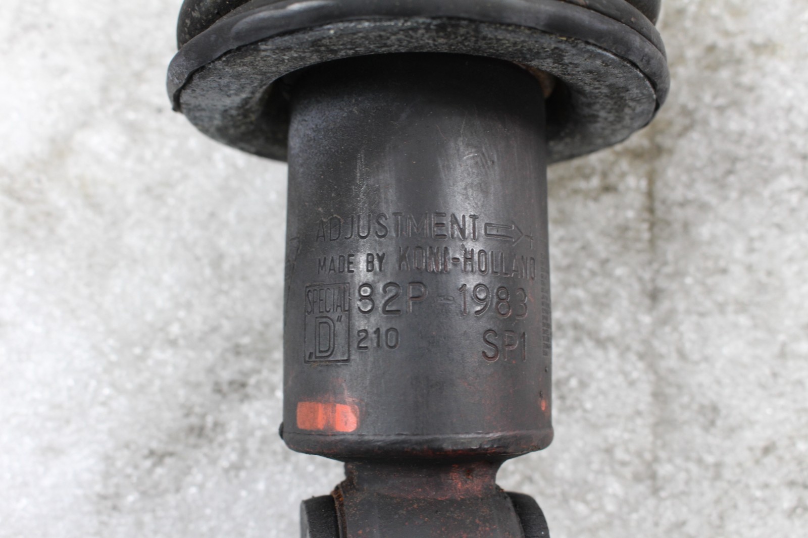 Ferrari 308, Rear Shock Absorber w/Spring, Bad Rubber, Used, P/N 110787