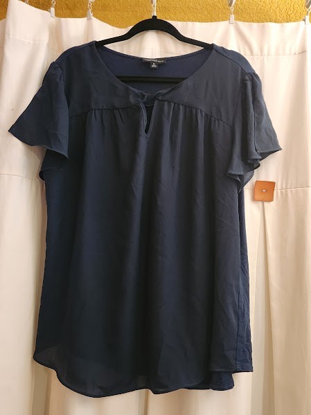 Fortune & Ivy Adeline Key Hole Mixed Material Blouse