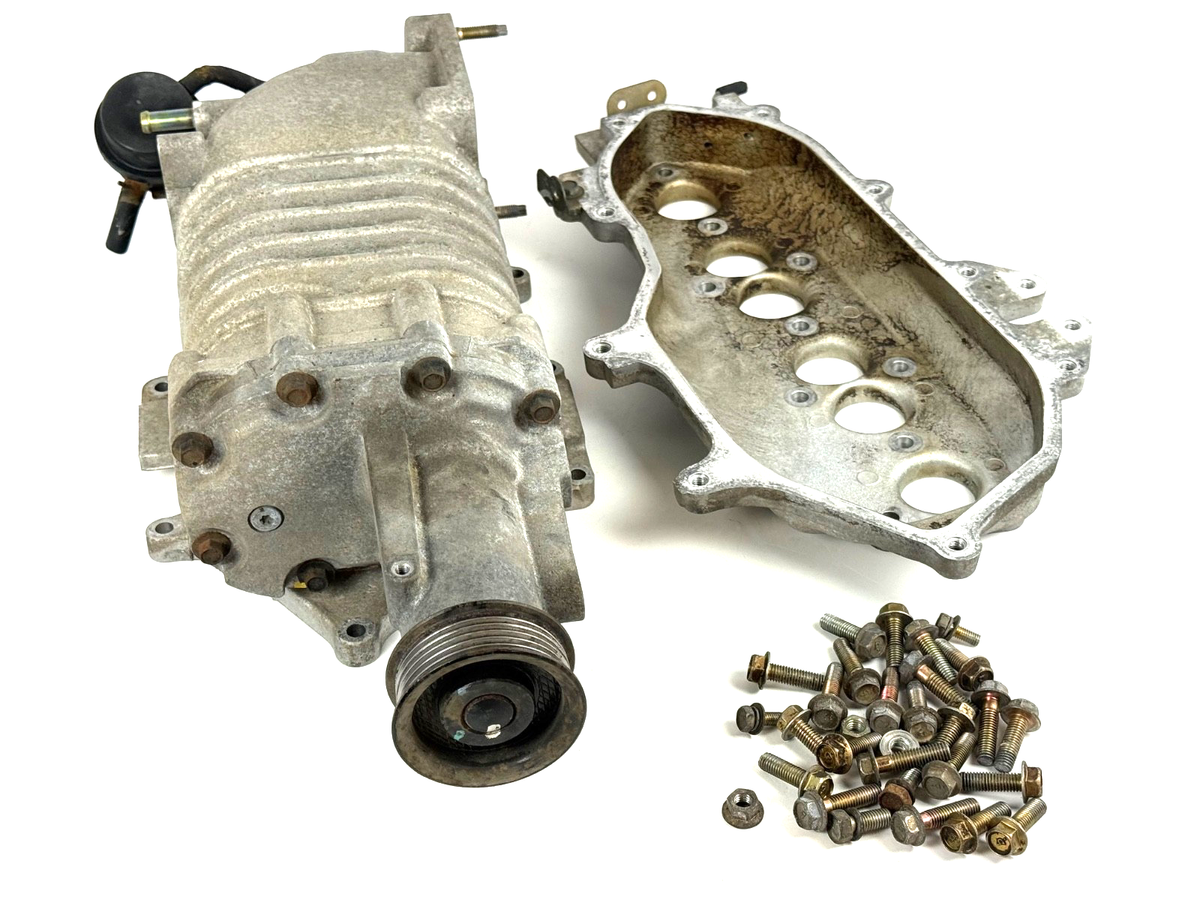 2001-2004 NISSAN XTERRA FRONTIER 3.3L SUPERCHARGER AND PLENTUM OEM