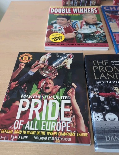 10 X Manchester United Books Champions Double Football League Man U Utd Book - Picture 5 of 10