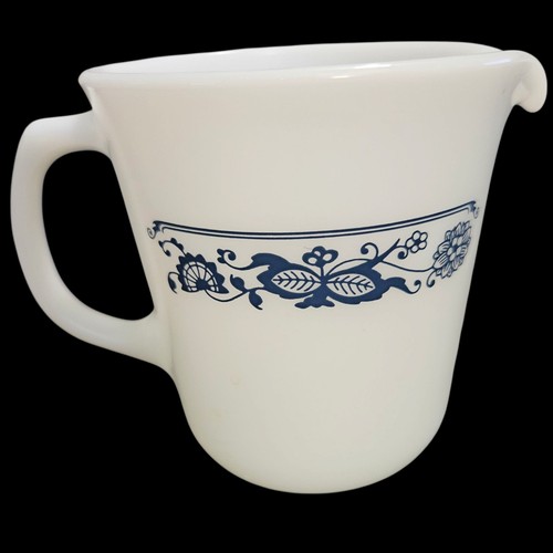 Vintage Corning Ware Blue Onion Creamer White Milk Glass USA - Picture 4 of 7