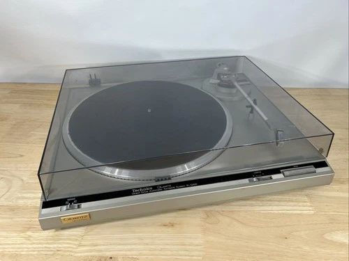 Technics SL-Q200 Quartz Direct Drive Automatic Turntable - Tested AT VS245LP