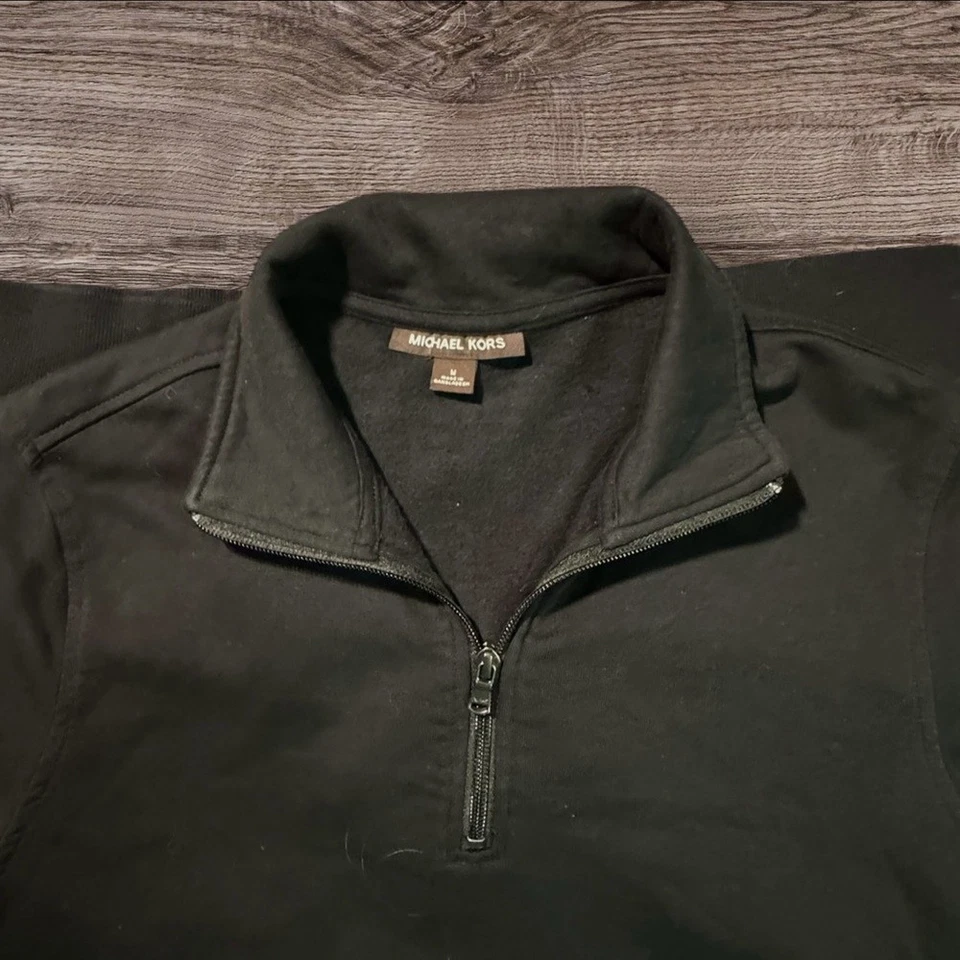 Sudadera Pullover Michael Kors Negra Cremallera Cuarto Manga Larga Para Hombre Talla Mediana Foto 3 de 3