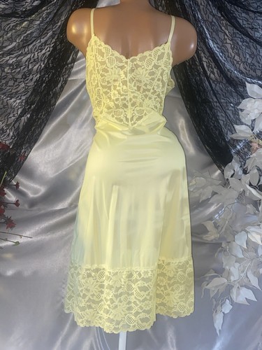 Paquete de 2 vestidos de nailon VAN RAALTE BABY AZUL AMARILLO DE COLECCIÓN SIN CORDONES 9" ENCAJE Oficina Gal - Imagen 19 de 24