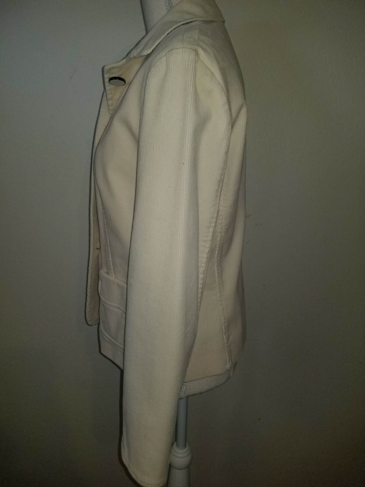 Talbots beige Jacket Blazer down embellished bott… - image 5