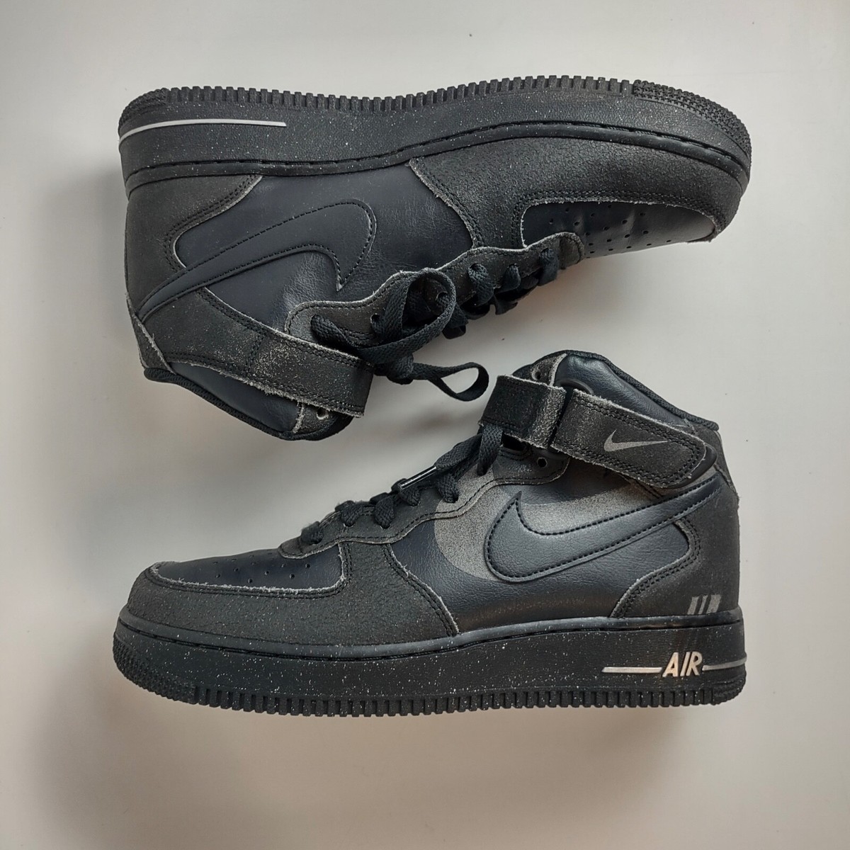 ◆新商品◆NIKE AIR FORCE 1 MID '07 HALLOWEEN◆送料無料◆ Nike Air Force 1 Mid '07 LX “Halloween Off Noir”が国内10月17