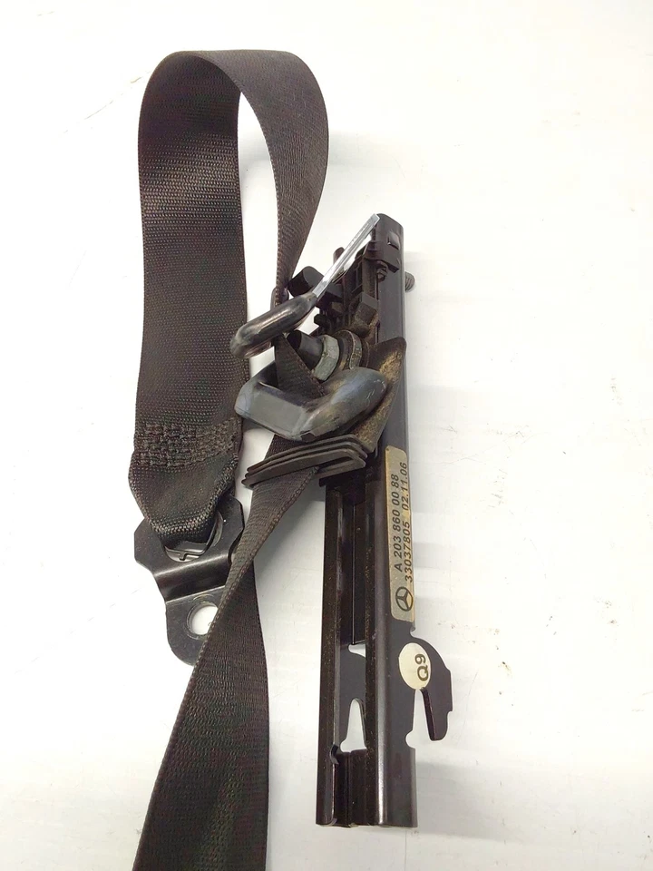 Mercedes benz 2005 w203 C230 Front Left Side Seat Belt Seatbelt Retractor OEM - Image 4 of 4