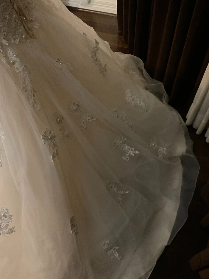 Mary's Bridal 2B825 Foto 4 de 4