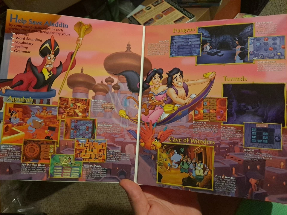 Vintage 1995 Disney's Reading Quest with Aladdin CD-ROM 2 pack Read Along NEW - Image 3 of 3
