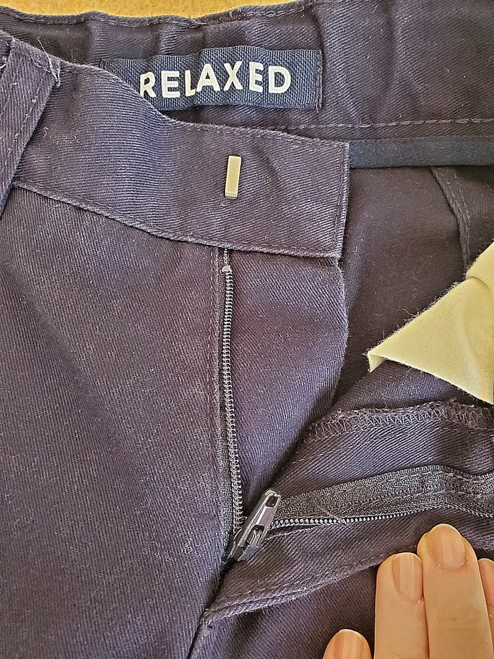 Pantalones French Toast Niño Pequeño Azul Marino Talla 6 Plisado Frontal Cintura Ajustable Foto 3 de 4