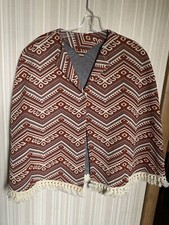Vintage Southwestern Shawl Poncho cape Fringe Rust Grey Ivory A2