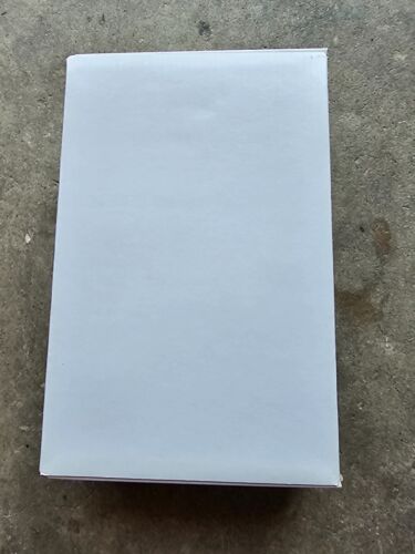 NEW IN BOX Netgear 5 Port GB Plus Switch GS105E-2A1NAS - Picture 2 of 2