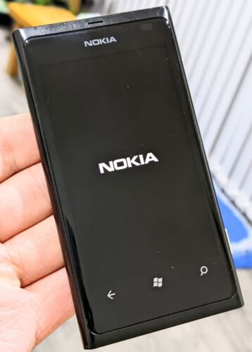 Nokia Lumia 800 (Unlocked) 16GB Windows Smartphone Excellent Condition Free P&P - Picture 4 of 10