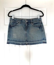 Gap Jeans Women's 1969 Limited Edition Medium Wash Distressed Denim Skirt Size 6