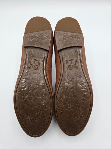 FRYE Shoes Womens 6 Ballet Flats Brown Leather Stretch Elastic Trim NWOB - Picture 9 of 12