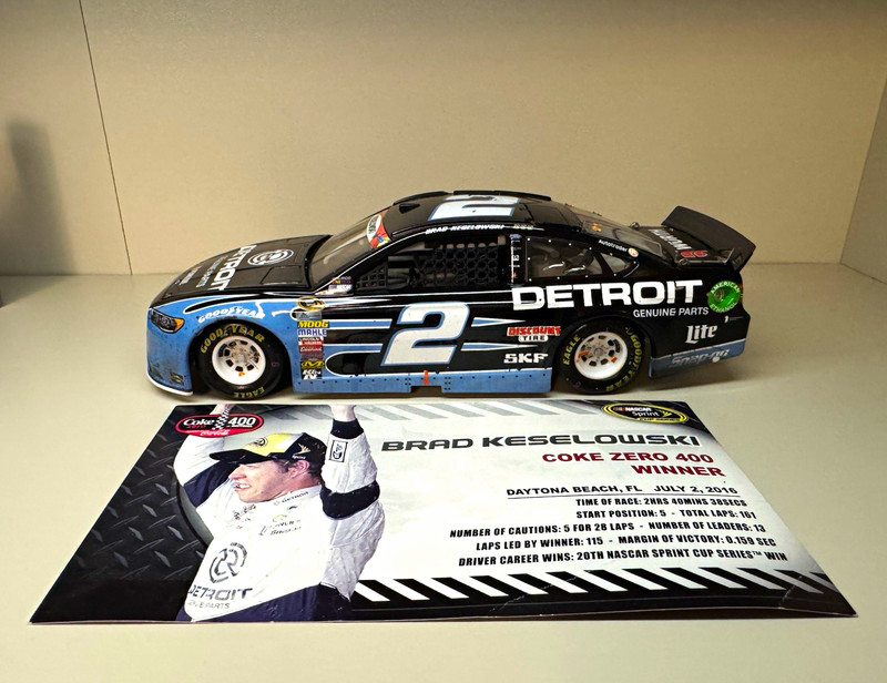 Brad Keselowski 2016 Coke Zero 400 Daytona WIN Race Version 1:24 Lionel Diecast