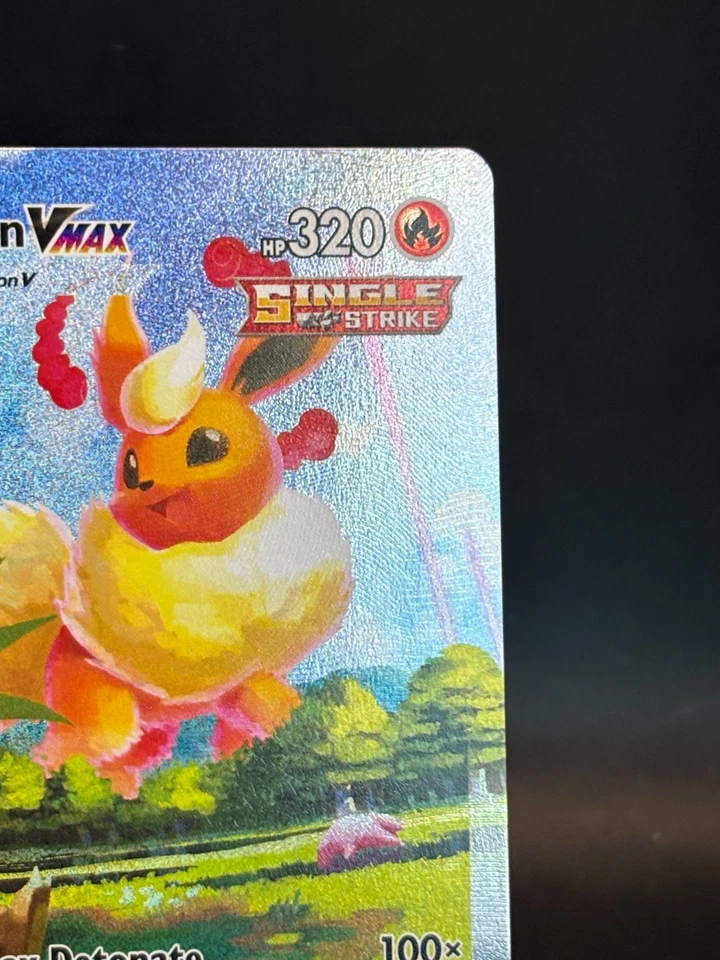 Flareon VMAX SWSH180 SWSH: Sword & Shield Promo Cards Holo - Image 3 of 4