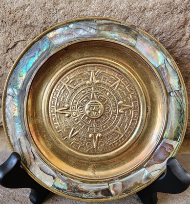 Vintage Mexico Brass/Gold Tone Abalone Inlay Aztec Calendar Sm. Mini 4.75'' Plate
