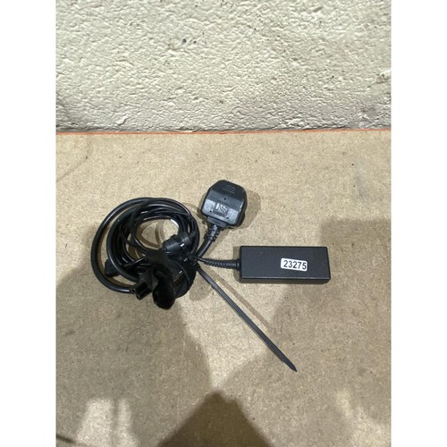 HP PPP018L Netzteil AC Adapter Ladegerät schwarz 19 Volt 1,58-A 30-W für Laptops