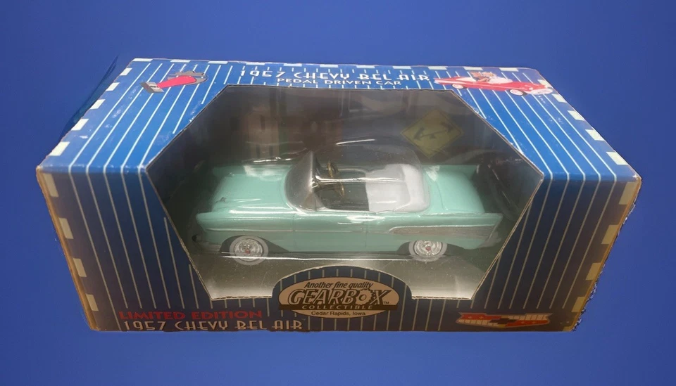 GEARBOX COLLECTIBLE 1957 CHEVY BELAIR PEDAL DRIVEN CAR DIECAST LOT OF 4 - Image 3 of 4