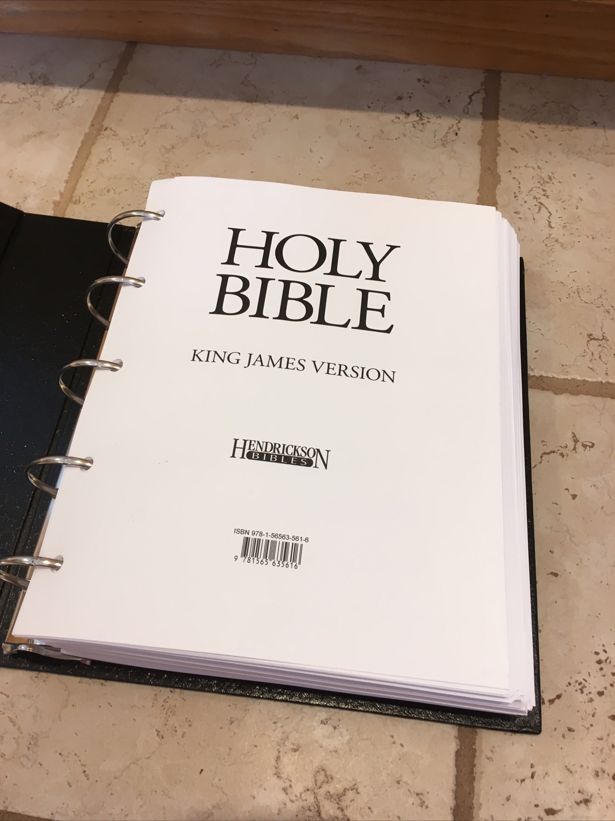 KJV LooseLeaf Wide Margin Bible in 5 Ring Binder by Hendrickson