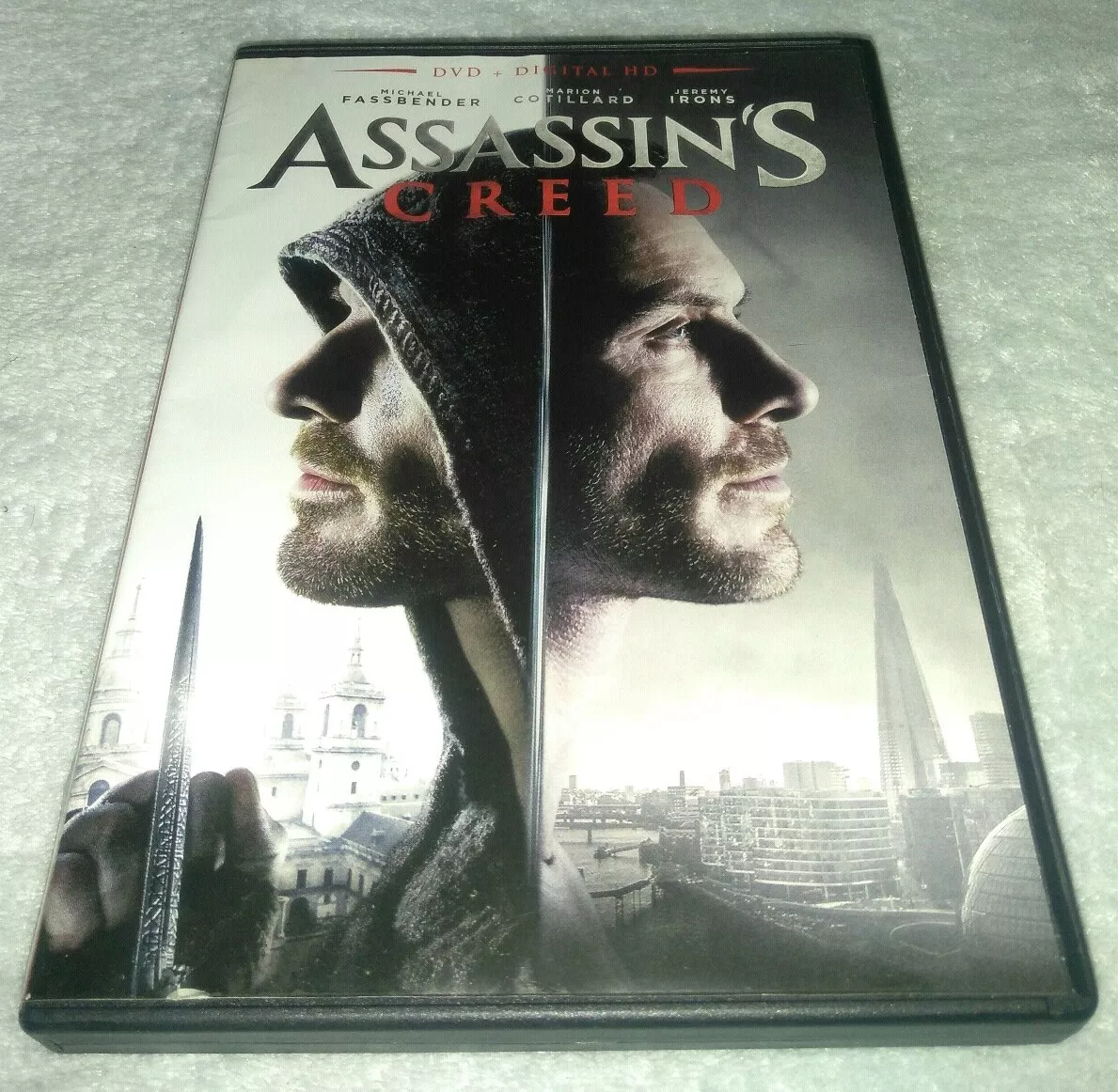  Assassin's Creed : Michael Fassbender, Marion