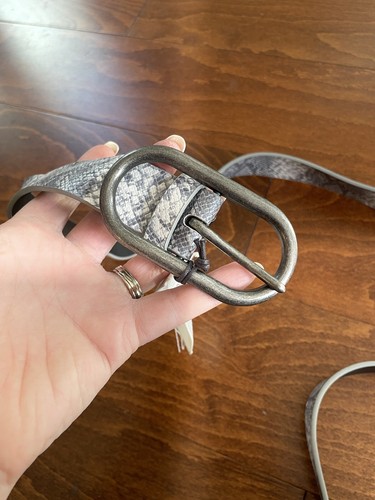 Cinturón Nordstrom Treasure & Bond Talla Grande Gris Estampado Serpiente Hecho por el Hombre 1" Nuevo con Etiquetas - Imagen 7 de 7