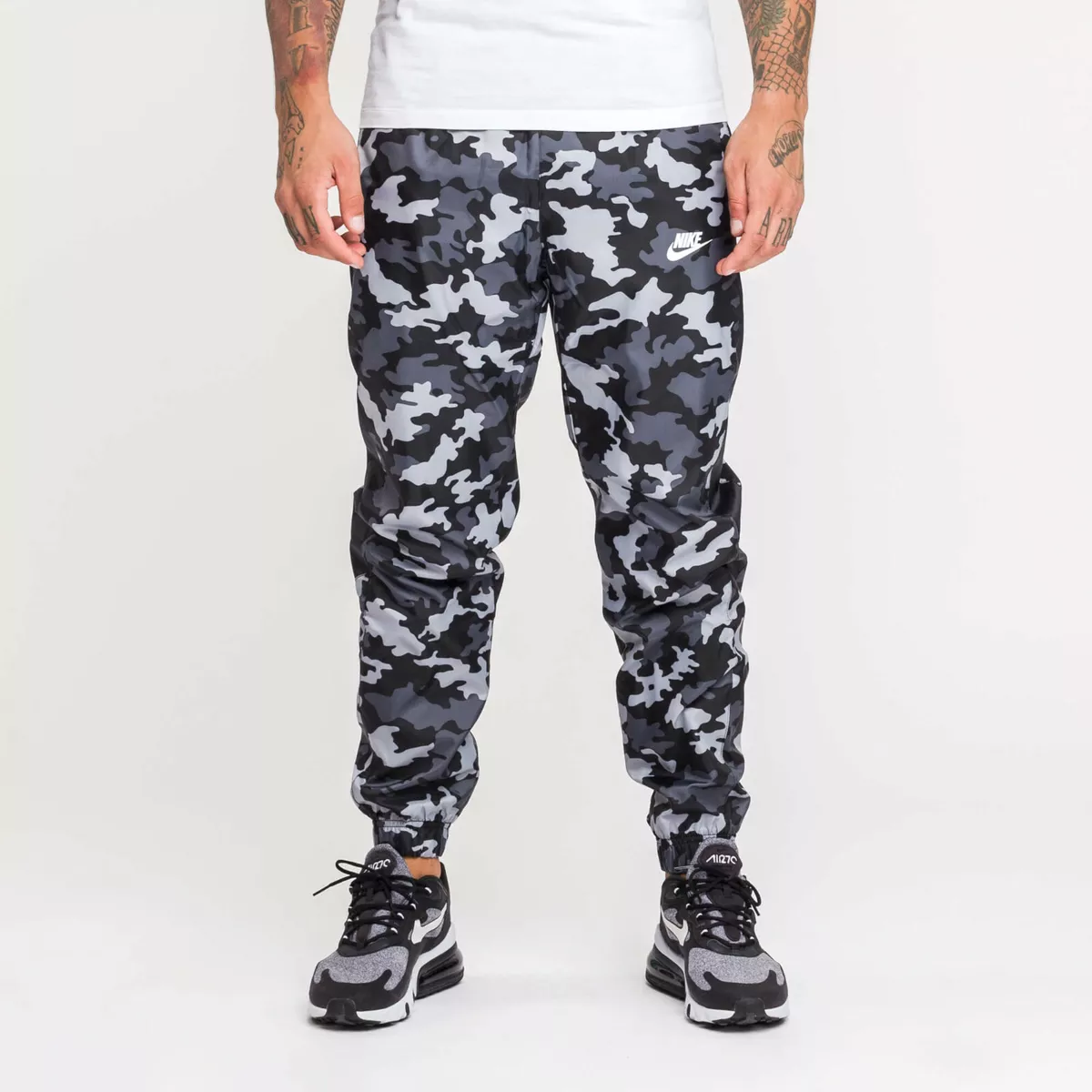 Nike sportswear camo shop pants