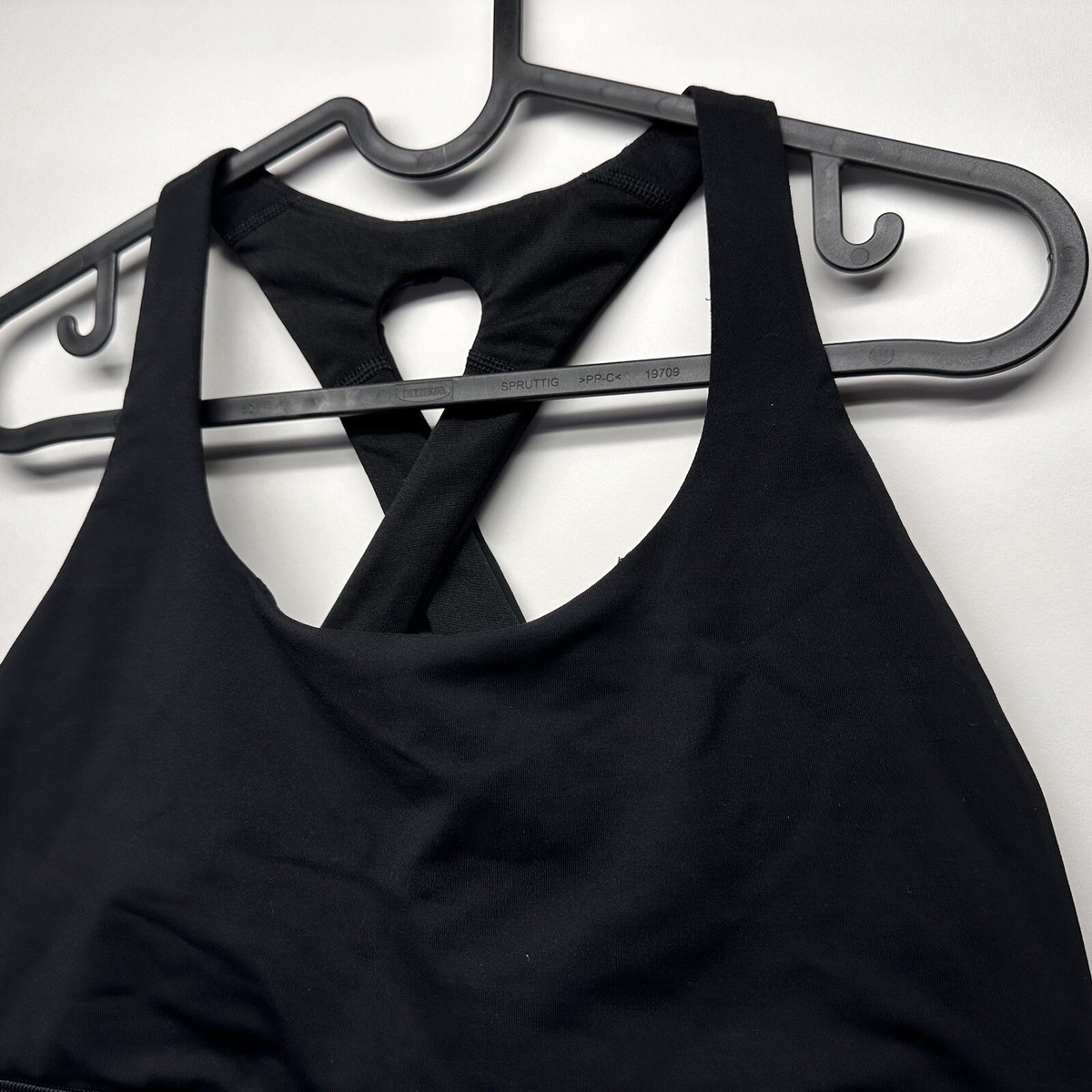 美品／日本未発売【Lululemon】Lace Back Sports Bra s-l1200.jpg