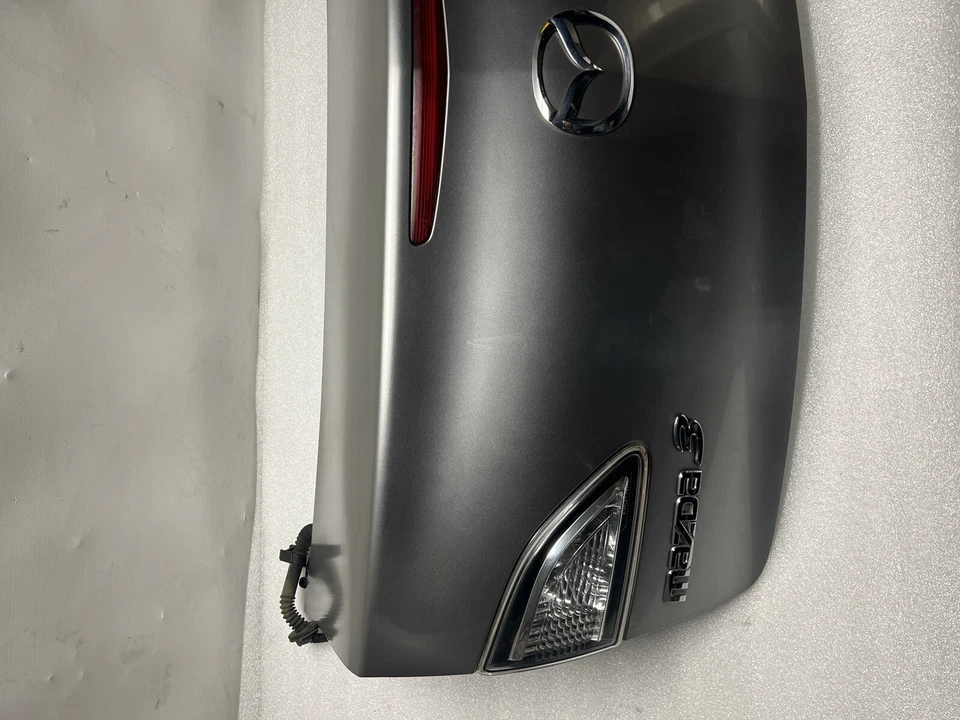 2012 Mazda 3 Tailgate Trunk Lid Oem Foto 3 de 4